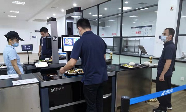 人臉識別設備正在智慧食堂行業快速普及！